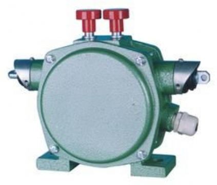 點(diǎn)擊查看詳細(xì)信息<br>標(biāo)題：XLS系列雙向平衡拉繩開關(guān) 閱讀次數(shù)：2105