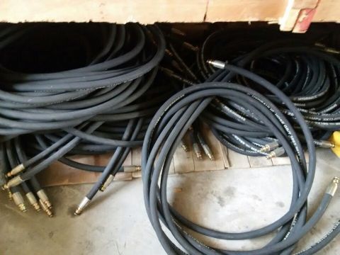 點(diǎn)擊查看詳細(xì)信息<br>標(biāo)題：膠管高壓膠管 直徑19 直徑25  15898635797 閱讀次數(shù)：2152