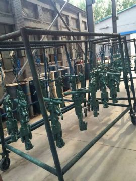 點擊查看詳細(xì)信息<br>標(biāo)題：鑿巖機 閱讀次數(shù)：2386