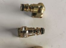 點(diǎn)擊查看詳細(xì)信息<br>標(biāo)題：直角旋轉(zhuǎn)氣接頭 閱讀次數(shù)：2091